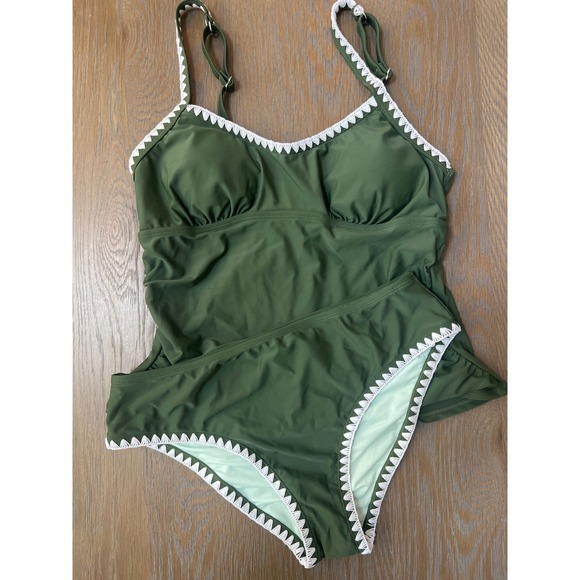 Cupshe Other - Cupshe Olive Green Scallop Trim Tankini Set Ruched Swimsuit